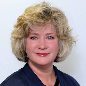 Meet your Posher, Michele